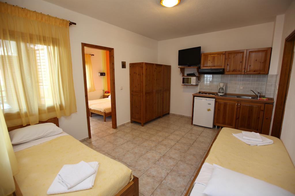 Nama Apartments Skála Potamiás Quarto foto